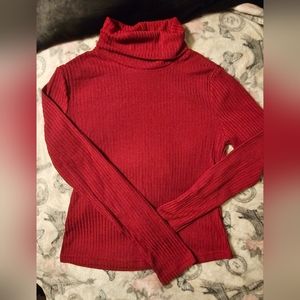 turtleneck long sleeve shirt